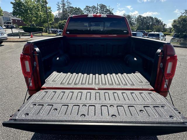 Photo of 2022 Hot Pepper Red Metallic Tinted Clearcoat Ford Ranger