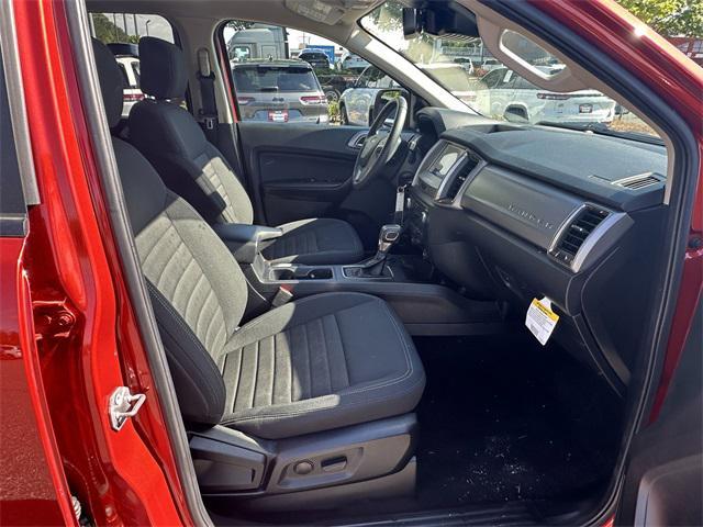 Photo of 2022 Hot Pepper Red Metallic Tinted Clearcoat Ford Ranger