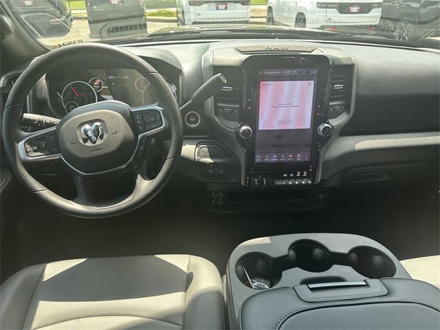 Photo of 2025 Diamond Black Crystal Pearlcoat RAM 2500