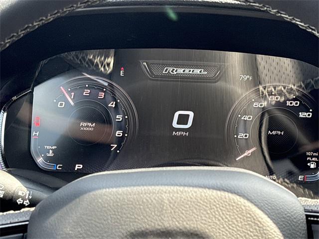 Photo of 2026 Diamond Black Crystal Pearlcoat RAM 1500