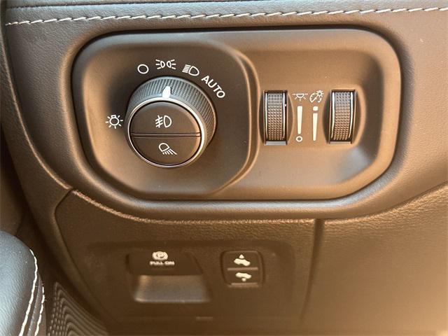 Photo of 2021 Patriot Blue Pearlcoat RAM 1500