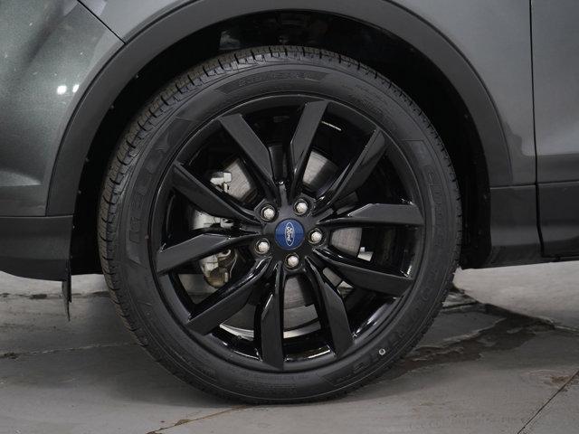 Photo of 2019 Magnetic Ford Escape