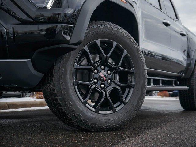 Photo of 2025 Onyx Black GMC Canyon