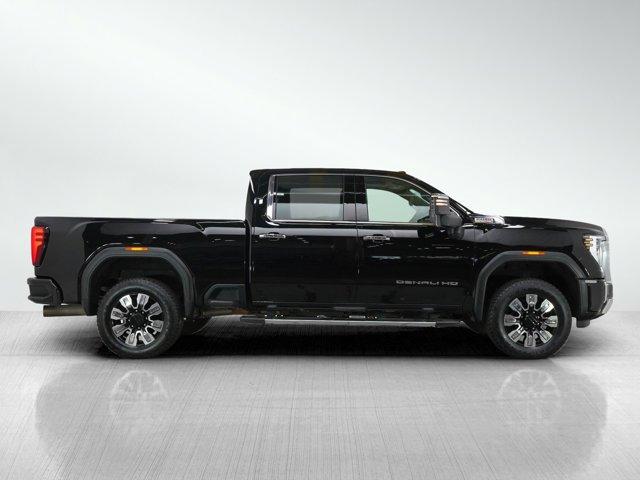 Photo of 2024 Onyx Black GMC Sierra 2500