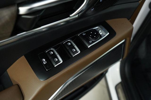Photo of 2021 Glacial White Pearl Kia Telluride