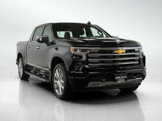 Photo of 2024 Black Chevrolet Silverado 1500