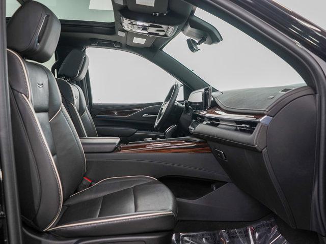Photo of 2024 Black Diamond Tricoat Cadillac Escalade