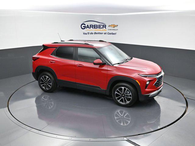 Photo of 2026 Apex Red Chevrolet Trailblazer