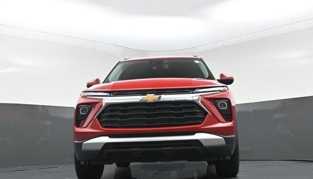 Photo of 2026 Apex Red Chevrolet Trailblazer