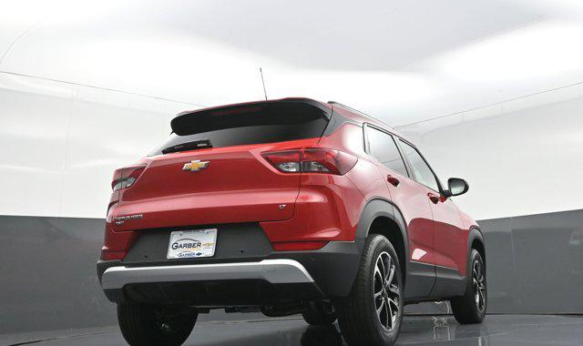 Photo of 2026 Apex Red Chevrolet Trailblazer