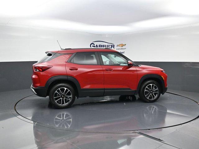 Photo of 2026 Apex Red Chevrolet Trailblazer