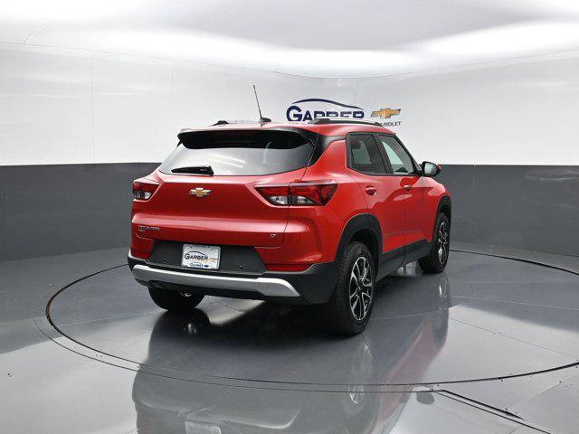 Photo of 2026 Apex Red Chevrolet Trailblazer
