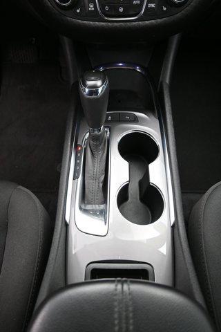 Photo of 2020 Summit White Chevrolet Malibu