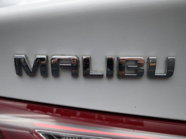 Photo of 2020 Summit White Chevrolet Malibu