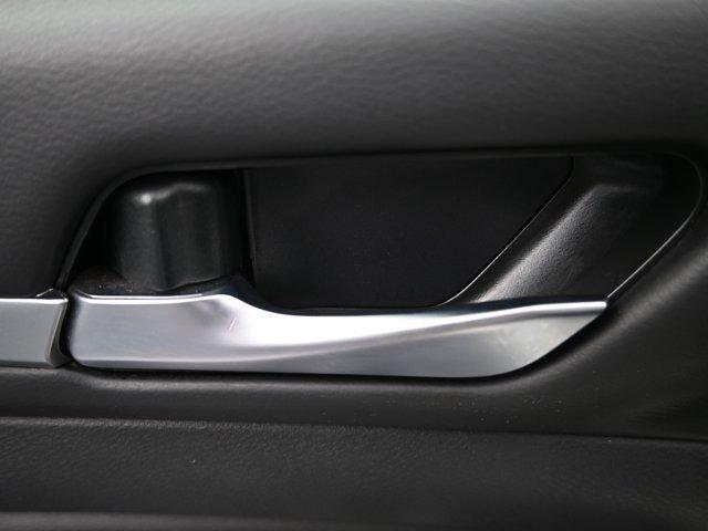 Photo of 2022 Pearl White Tricoat Nissan Altima