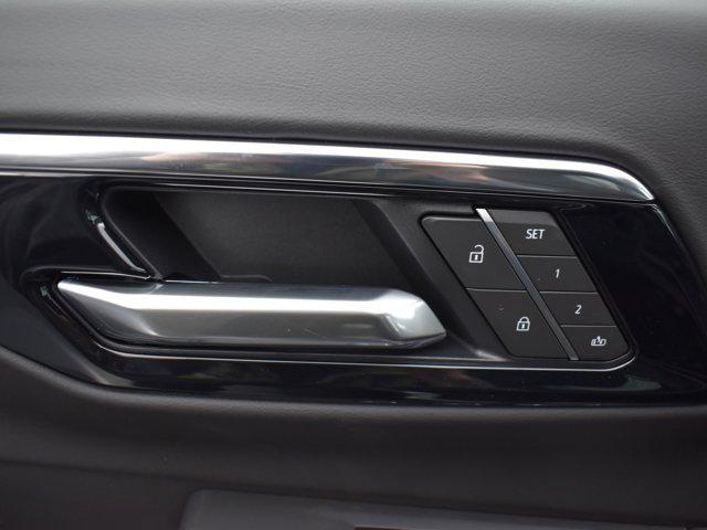 Photo of 2025 Sterling Gray Metallic Chevrolet Suburban