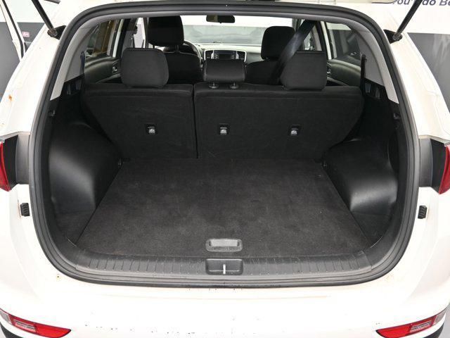 Photo of 2017 Clear White Kia Sportage