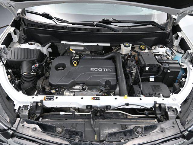 Photo of 2022 Summit White Chevrolet Equinox