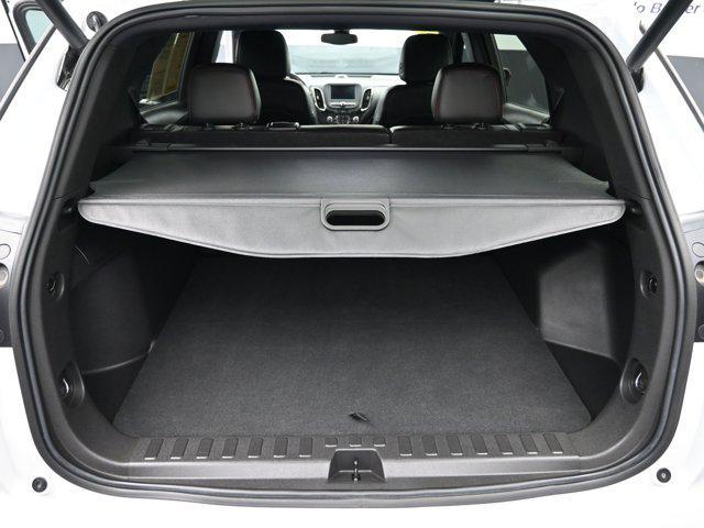 Photo of 2022 Summit White Chevrolet Equinox