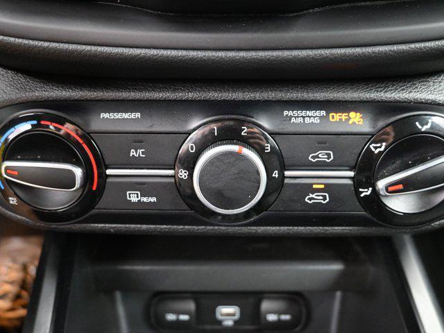 Photo of 2022 Mars Orange Kia Soul