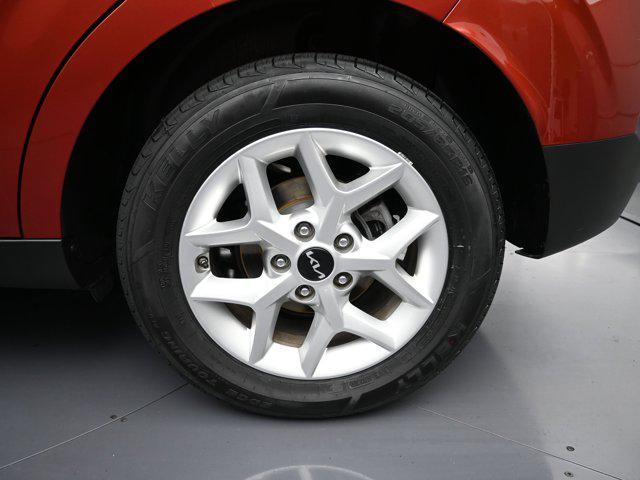 Photo of 2022 Mars Orange Kia Soul