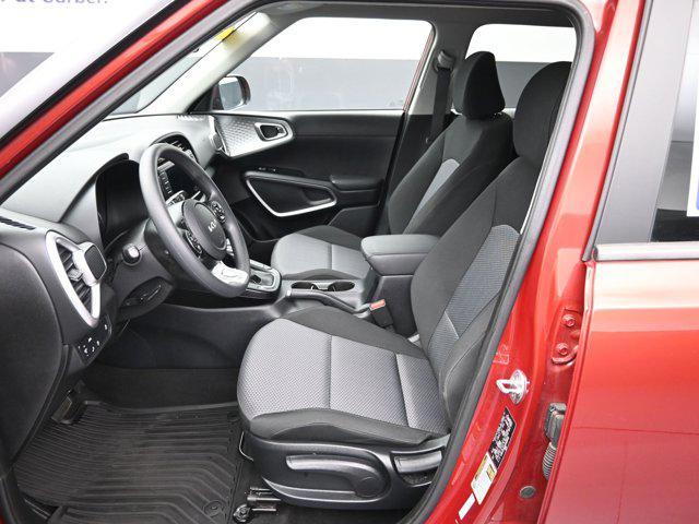 Photo of 2022 Mars Orange Kia Soul