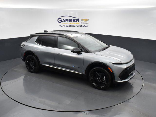 Photo of 2025 Sterling Gray Metallic Chevrolet Equinox EV
