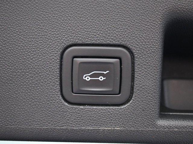 Photo of 2022 Iron Gray Metallic Chevrolet Equinox