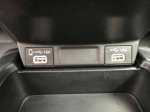 Photo of 2021 Platinum White Pearl Honda CR-V Hybrid