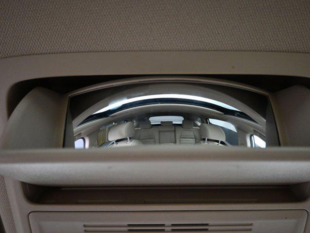 Photo of 2021 Platinum White Pearl Honda CR-V Hybrid