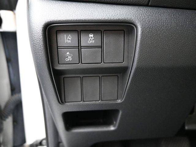 Photo of 2021 Platinum White Pearl Honda CR-V Hybrid