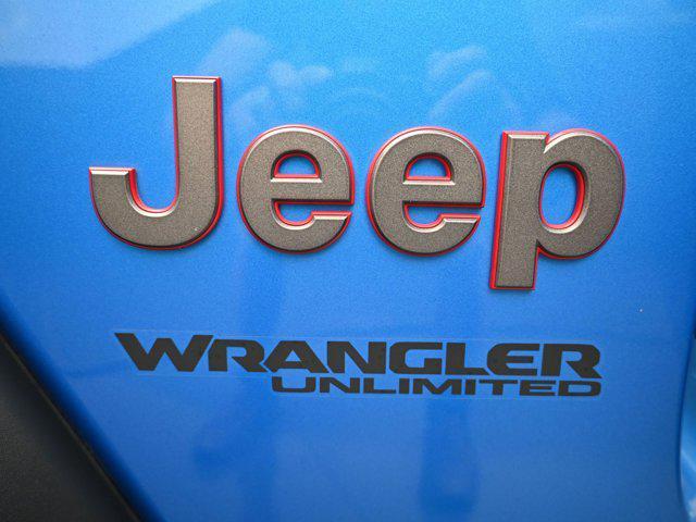 Photo of 2022 Hydro Blue Pearlcoat Jeep Wrangler Unlimited