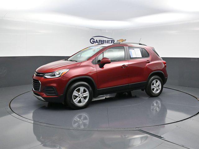 Photo of 2022 Crimson Metallic Chevrolet Trax