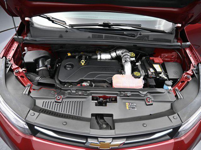 Photo of 2022 Crimson Metallic Chevrolet Trax