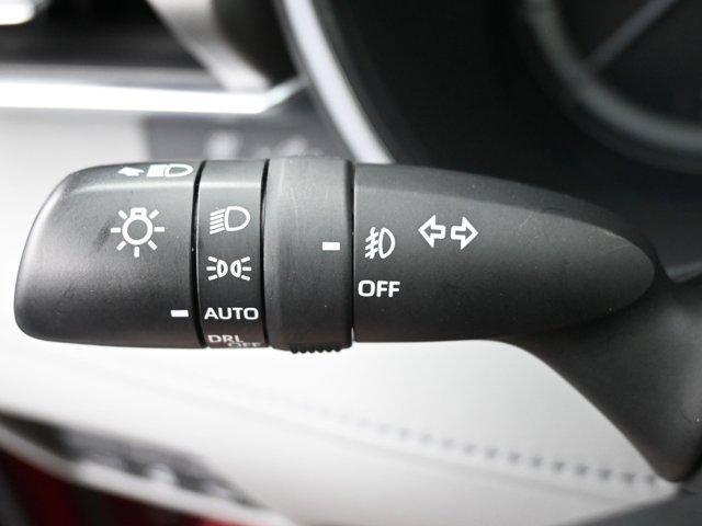 Photo of 2020 Ruby Flare Pearl Toyota Highlander