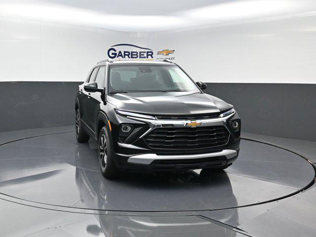 Photo of 2026 Mosaic Black Metallic Chevrolet Trailblazer