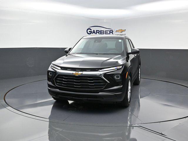 Photo of 2026 Mosaic Black Metallic Chevrolet Trailblazer