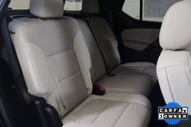 Photo of 2023 Mosaic Black Metallic Chevrolet Traverse