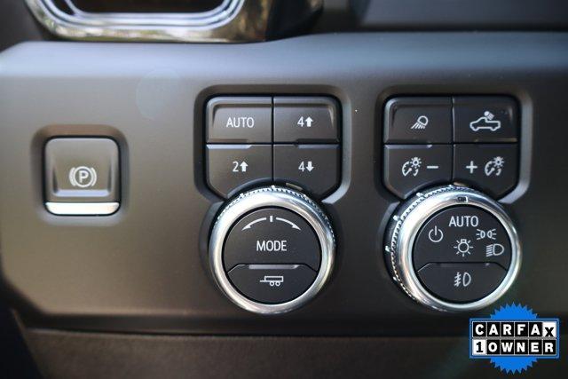 Photo of 2024 Summit White GMC Sierra 2500