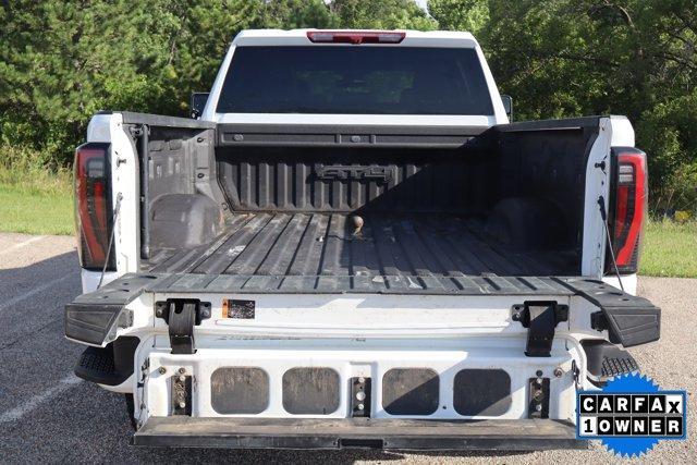 Photo of 2024 Summit White GMC Sierra 2500