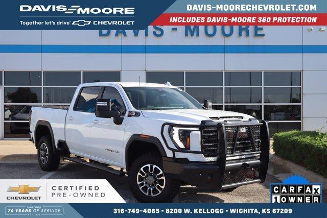 Photo of 2024 Summit White GMC Sierra 2500