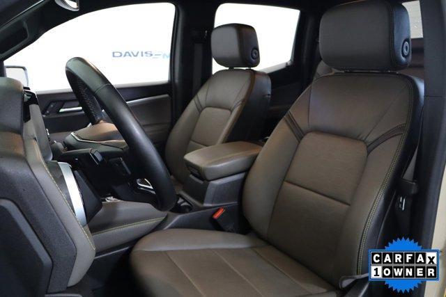 Photo of 2023 Sand Dune Metallic Chevrolet Colorado