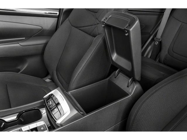 Photo of 2023 Shimmering Silver Hyundai TUCSON