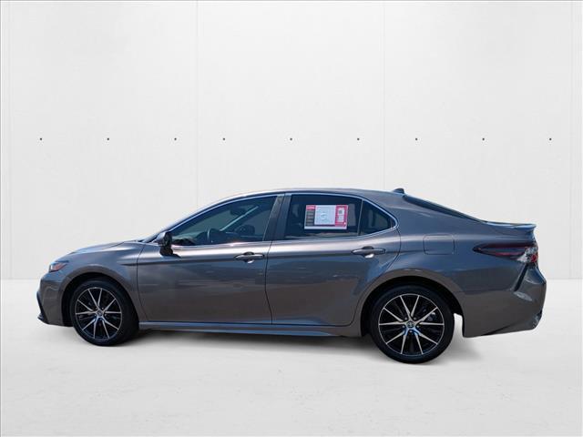 Photo of 2024 Predawn Gray Mica Toyota Camry
