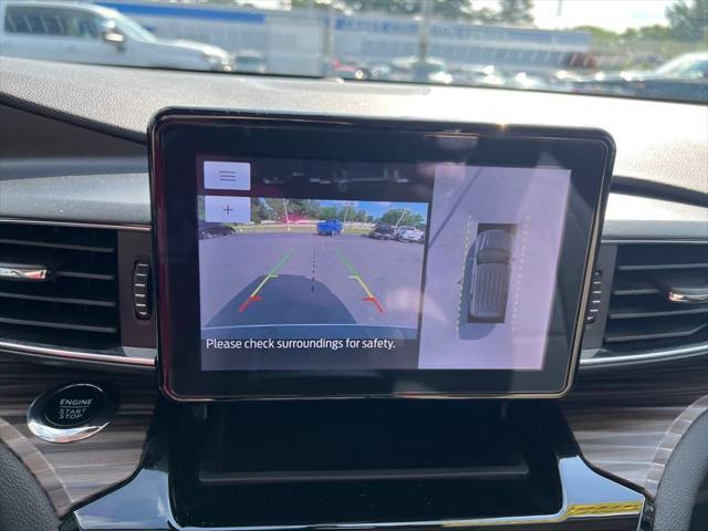 Photo of 2023 Black Ford Explorer