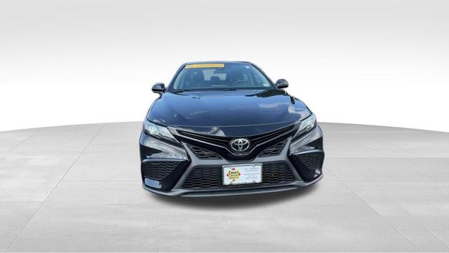 Photo of 2021 Black Toyota Camry