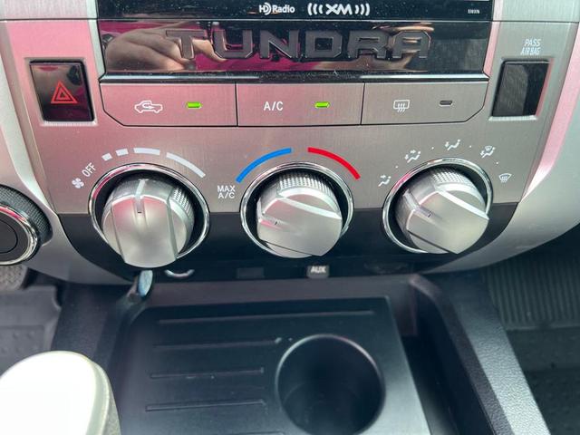 Photo of 2019 White Toyota Tundra