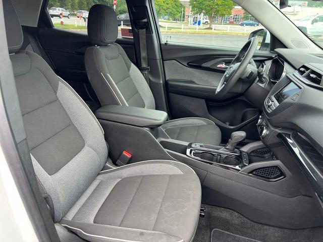 Photo of 2023 White Chevrolet Trailblazer