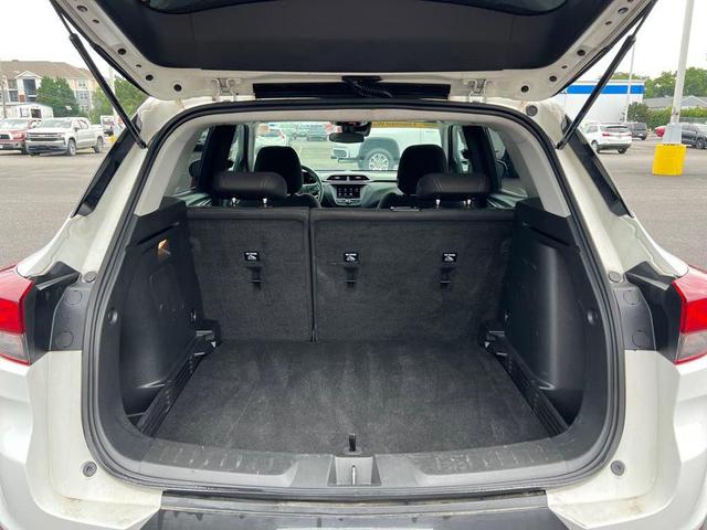 Photo of 2023 White Chevrolet Trailblazer