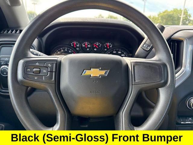 Photo of 2024 White Chevrolet Silverado 1500